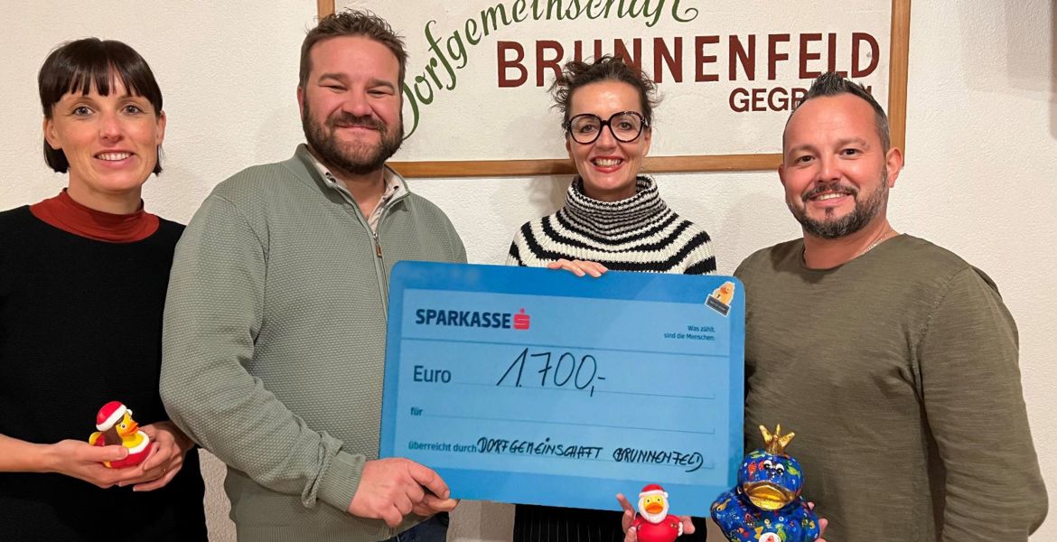 Scheckübergabe Brunnenfeld