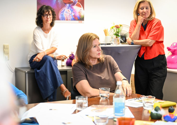 NfK Besuch Doris Schmidauer_ © Udo Mittelberger-70